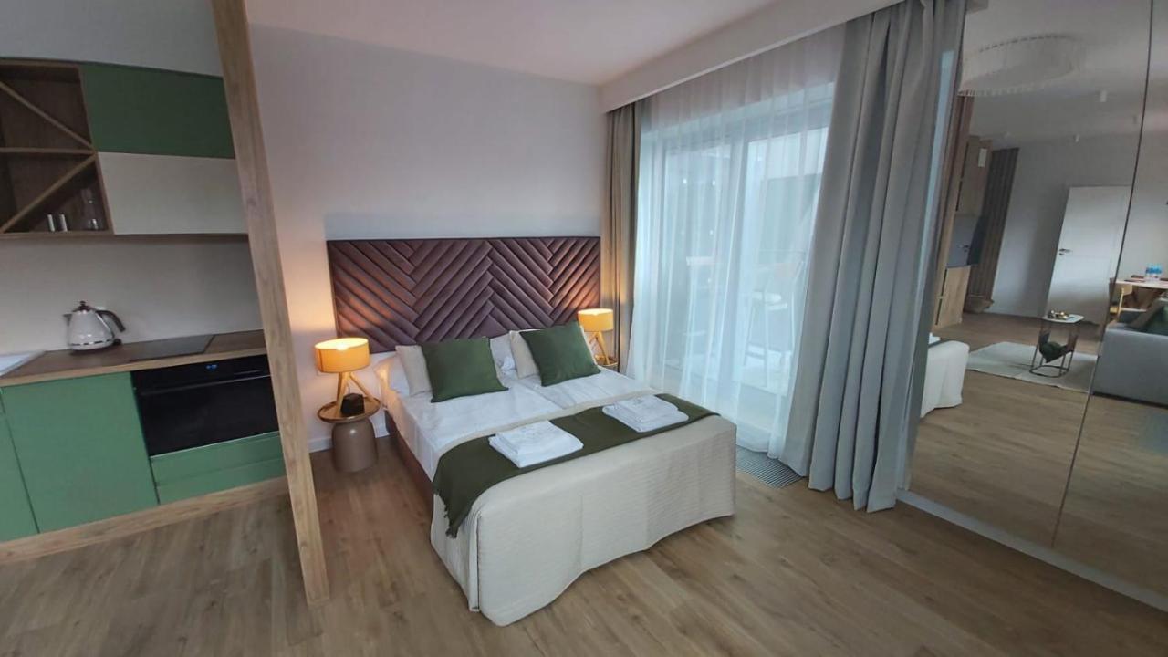 Irs Royal Apartments Apartamenty Irs Yacht Park غدينيا المظهر الخارجي الصورة